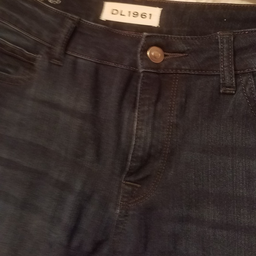 DL1961 size 28 dark wash jean Grace hi rise skinny